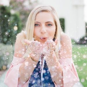 Meet your Posher, Jacqueline